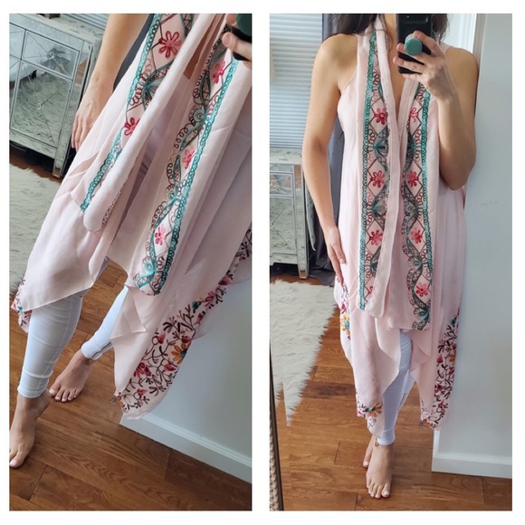 Pink floral embroidered sheer vest - Picture 3 of 7